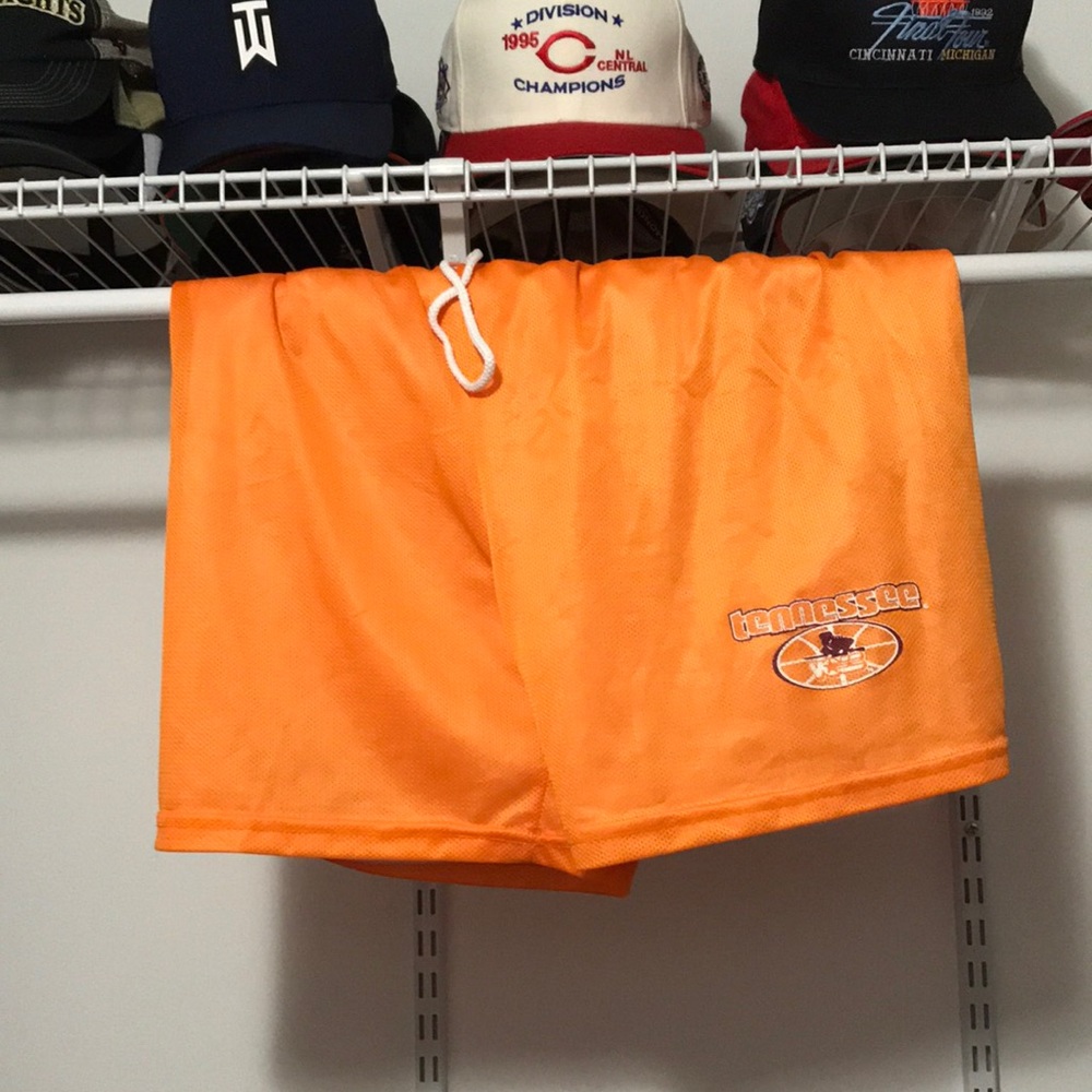 Vintage Tennessee Vols (UT) NCAA shorts